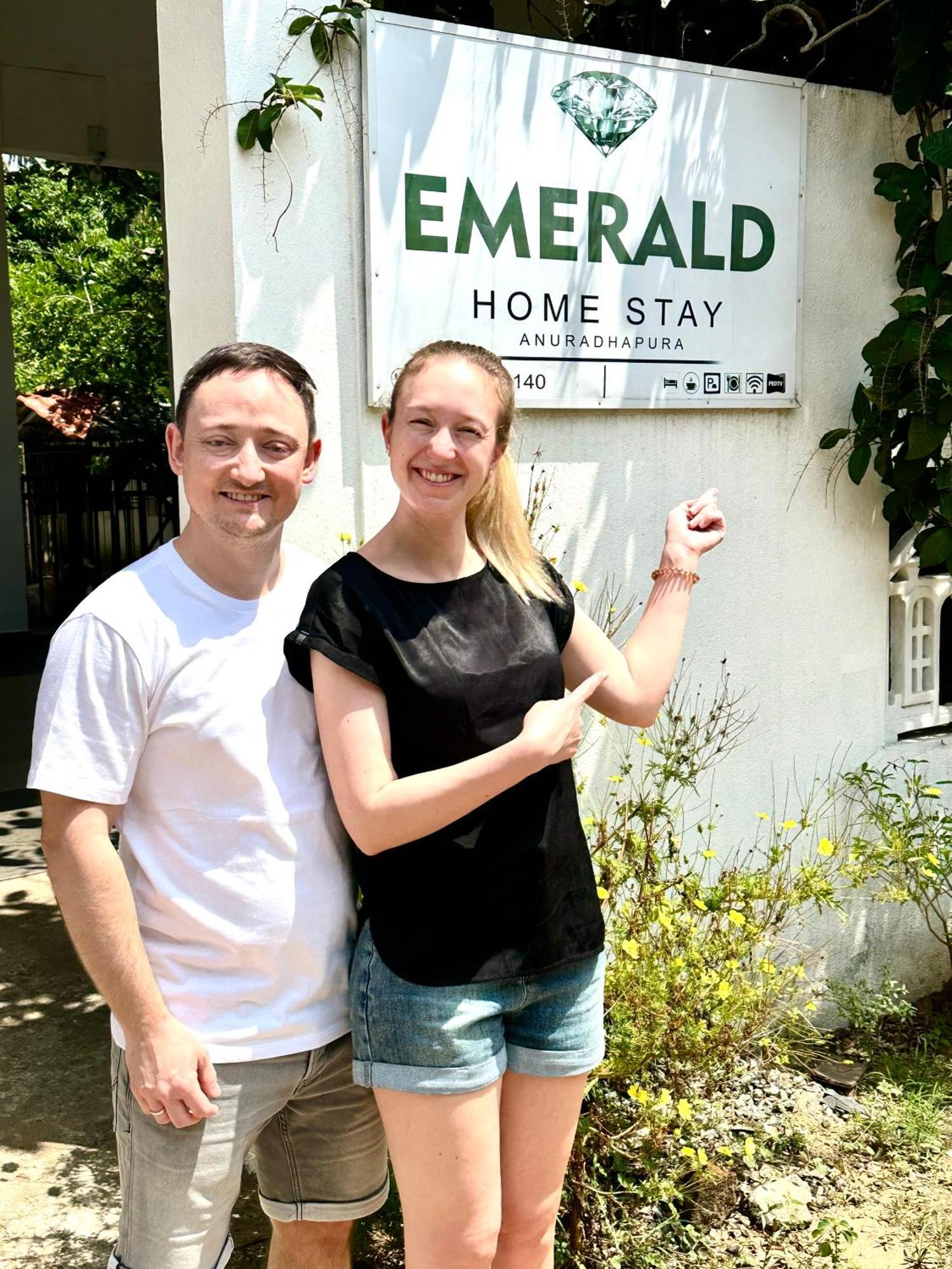 Emerald Home Stay Anuradhápura Exteriér fotografie